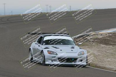 media/Dec-19-2025-Lucky Dog Racing (Fri) [[3b7b1b5fc8]]/Advanced/Session 4 Turn 2 3 Speed Pan/